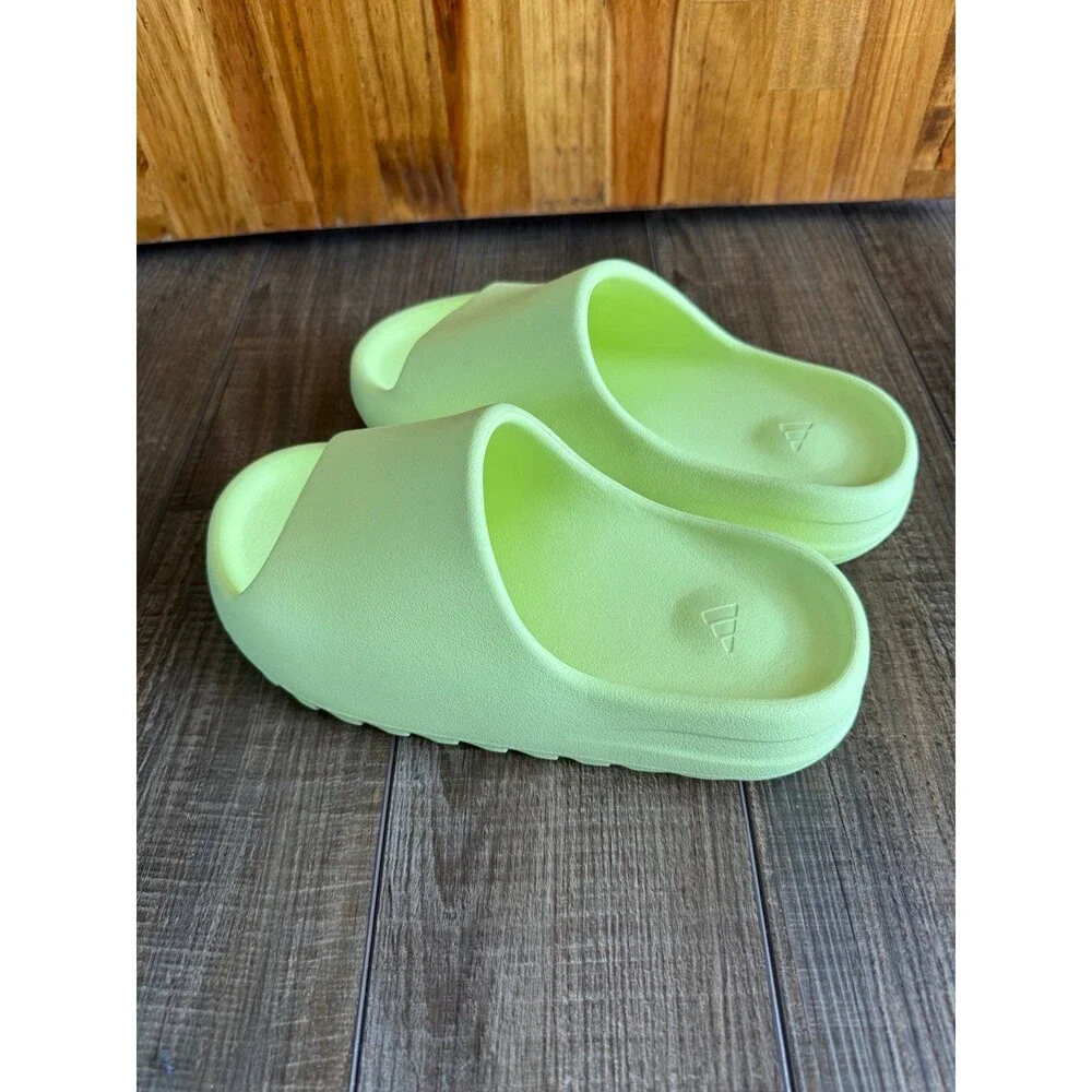 Yeezy adidas slides